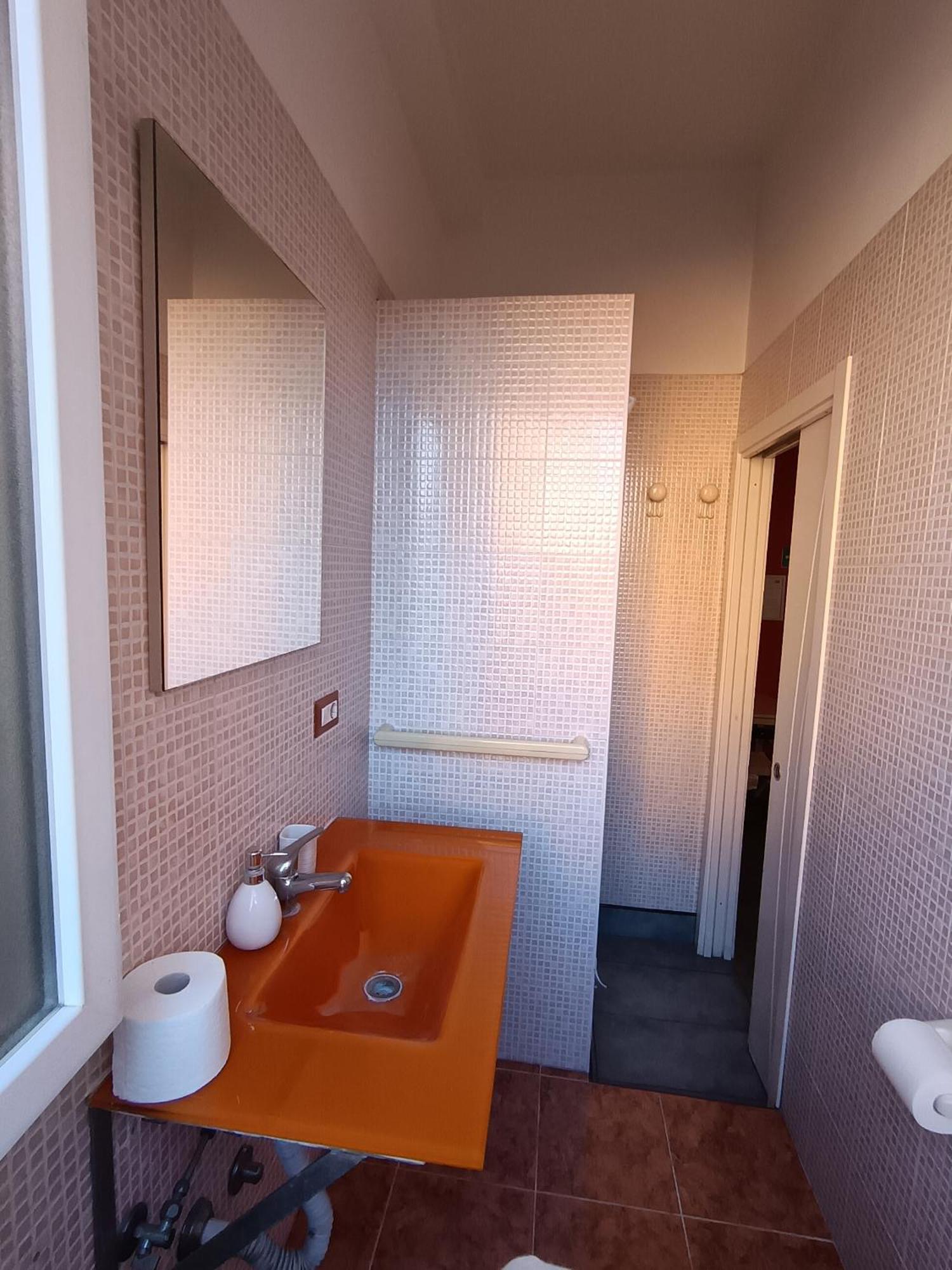 Adriatic Room 50 M Dalla Stazione Ferroviaria Di Ciampino E Dalla Navetta Aeroportuale 외부 사진