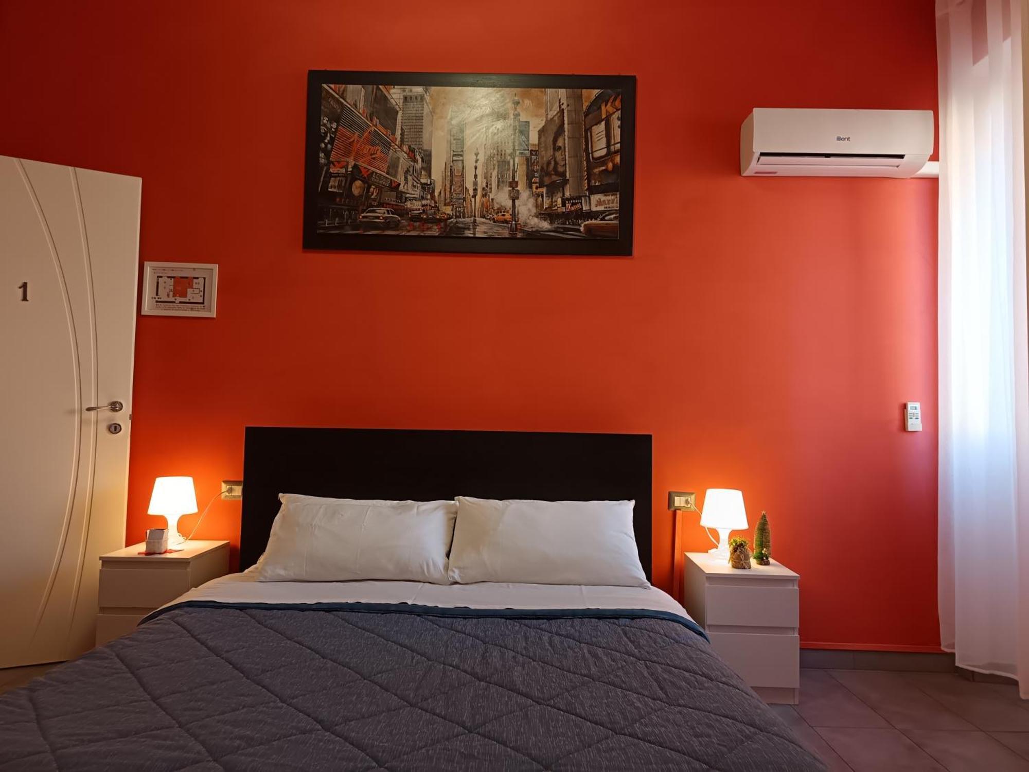 Adriatic Room 50 M Dalla Stazione Ferroviaria Di Ciampino E Dalla Navetta Aeroportuale 외부 사진