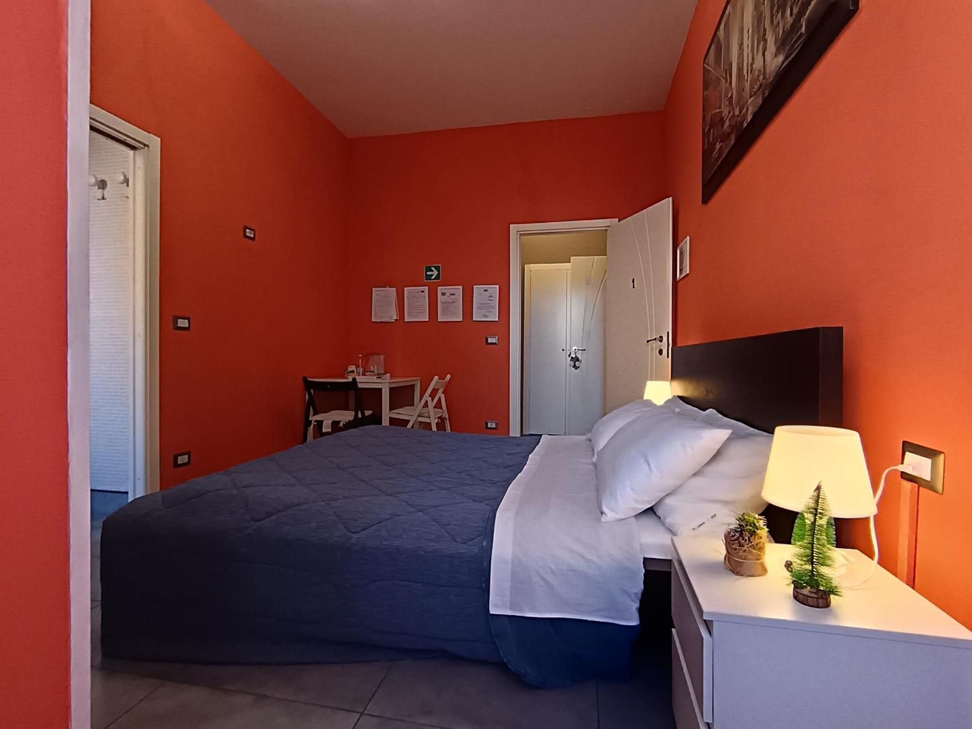 Adriatic Room 50 M Dalla Stazione Ferroviaria Di Ciampino E Dalla Navetta Aeroportuale 외부 사진